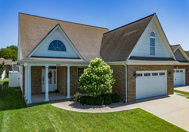 2nd image of 3241 Sandpiper Cir, Paducah, KY 42001 | MLS# 26017815