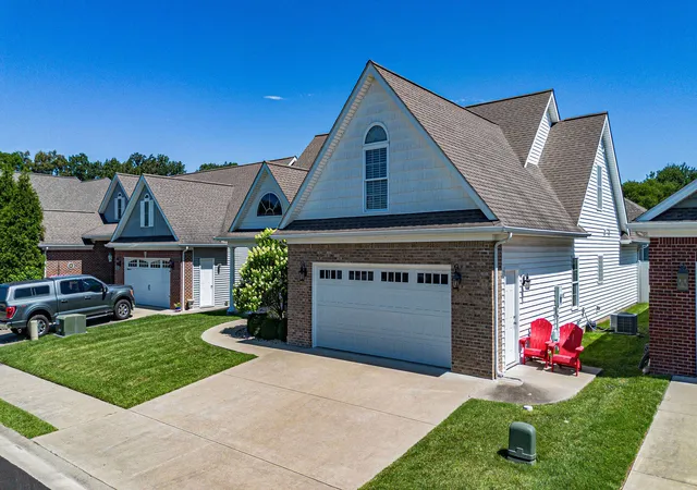 3rd image of 3241 Sandpiper Cir, Paducah, KY 42001 | MLS# 26017815