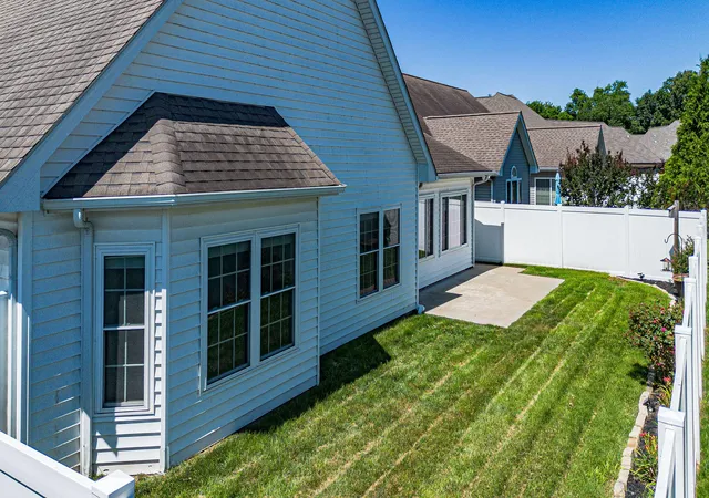 5th image of 3241 Sandpiper Cir, Paducah, KY 42001 | MLS# 26017815