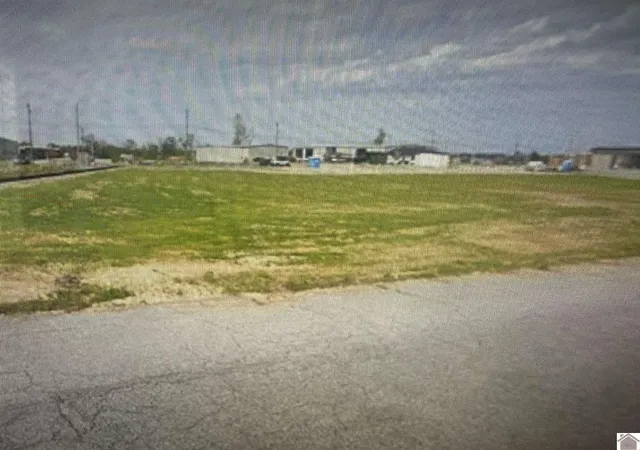 Photo 1 of Land for sale at 408 W Broadway, Mayfield, KY 42066 | MLS# 26017425 | Listing updated on 2026-07-10