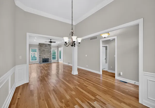 5th image of 205 Red Oak Wy, Nicholasville, KY 40356 | MLS# 26017809