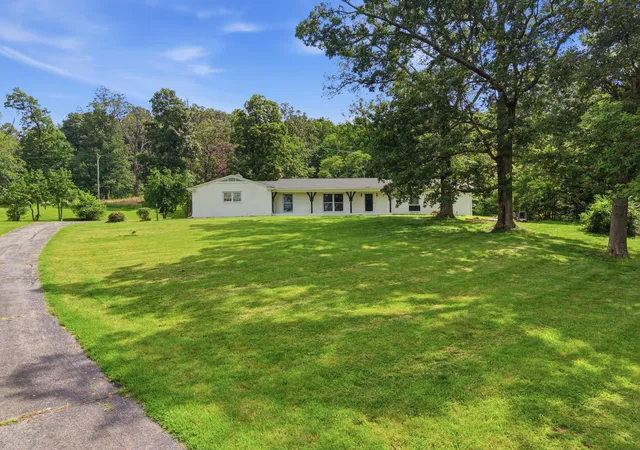 Homes for sale in Marion, KY | 1588 Us 641, Marion, KY 42064 | MLS# 26017496