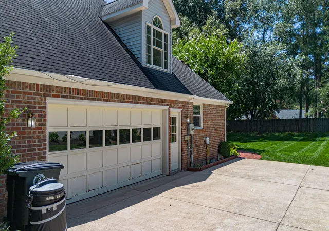4th image of 555 Whitney Dr, Paducah, KY 42001 | MLS# 26017459