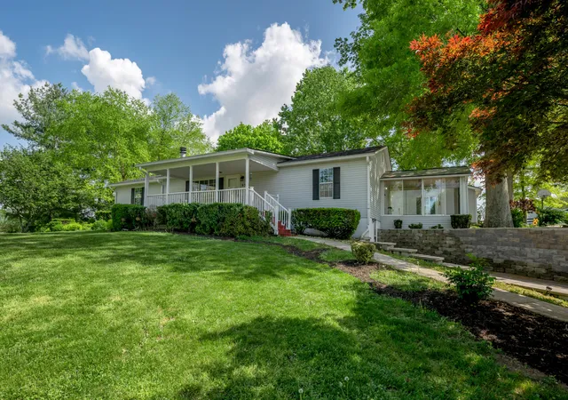 1st image of 6356 Van Meter Rd, Winchester, KY 40391 | MLS# 26017477