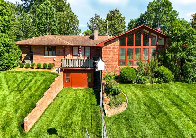 1st image of 4211 Rustic Ave, Paducah, KY 42001 | MLS# 26017475