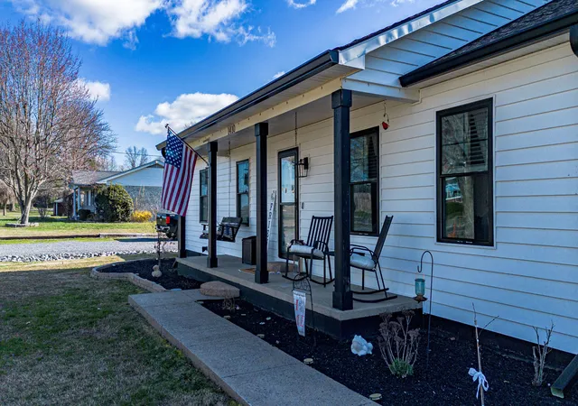 2nd image of 1410 Massac Church Rd, Paducah, KY 42001 | MLS# 26017919