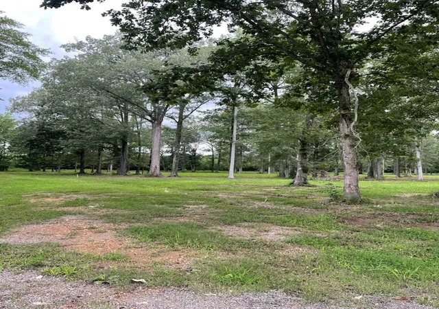 Photo 2 of Land for sale at 2630 Neal Dr, Paducah, KY 42003 | MLS# 26018707 | Listing updated on 2026-07-31
