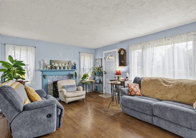 Homes for sale in Harrodsburg, KY | 551 Cornishville St, Harrodsburg, KY 40330 | MLS# 26017851