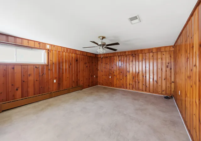 Photo 2 of Single family home for sale at 306 Laval Hts, Versailles, KY 40383 | MLS# 26018167 | Listing updated on 2026-09-12