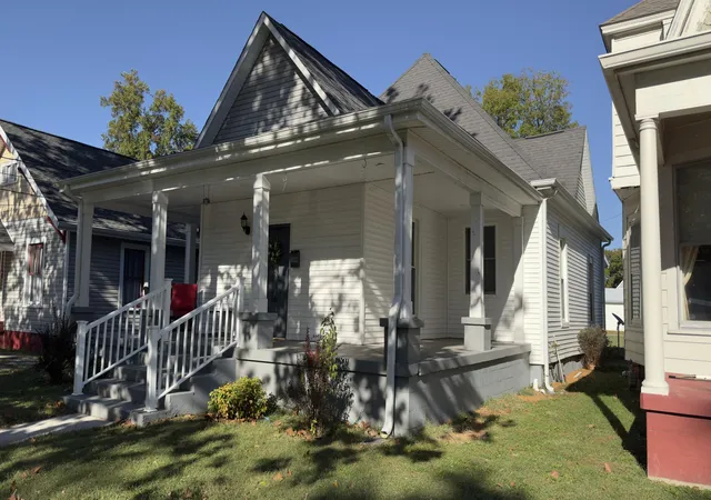 Photo 2 of Sale Pending at 508 Harahan Blvd, Paducah, KY 42001 | MLS# 26017559 | Listing updated on 2026-08-25