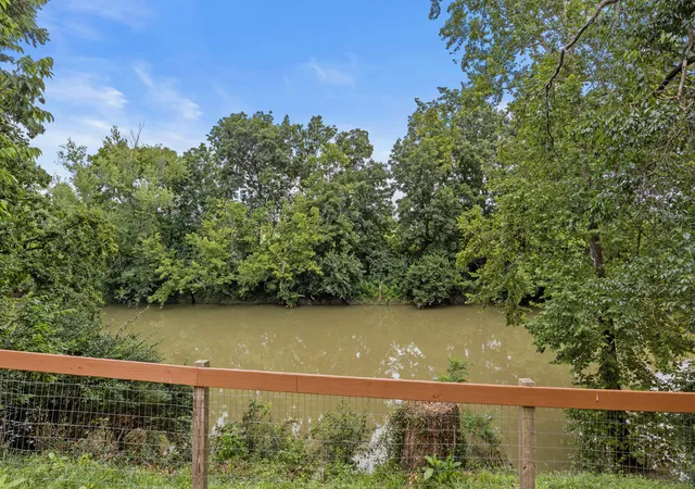 Homes for sale in Georgetown, KY | 124 Barren River Blvd, Georgetown, KY 40324 | MLS# 26017734