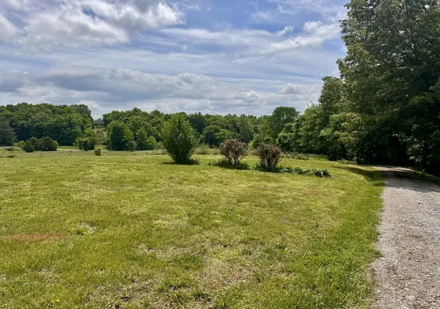 Homes for sale in Crofton, KY | 1950 Poole Mill Rd, Crofton, KY 42217 | MLS# 26017565