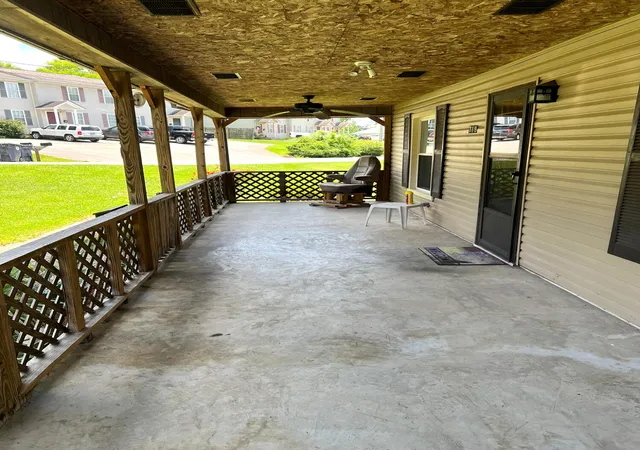 Photo 3 of Sale Pending at 719 W Gordon St, Corbin, KY 40701 | MLS# 26017574 | Listing updated on 2026-09-17