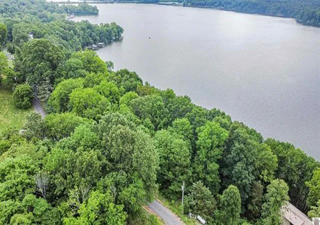 Homes for sale in Eddyville, KY | Lot 6 & 7 Deer Run Rd, Eddyville, KY 42038 | MLS# 26017586