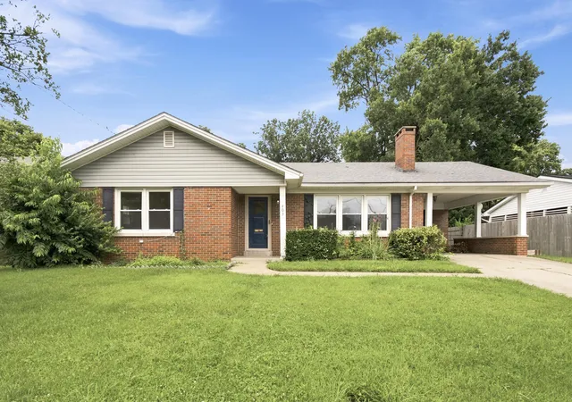 Homes for sale in Richmond, KY | 403 Wallace Ct, Richmond, KY 40475 | MLS# 26017596