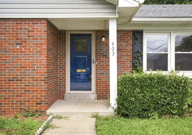 Homes for sale in Richmond, KY | 403 Wallace Ct, Richmond, KY 40475 | MLS# 26017596