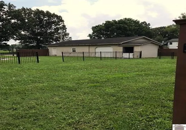 Homes for sale in Ledbetter, KY | 118 Gene Dr, Ledbetter, KY 42058 | MLS# 26017612