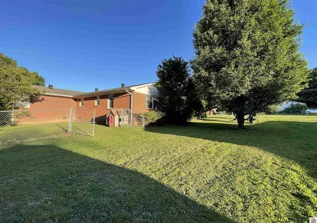 30th image of 303 Crume St, Clinton, KY 42031 | MLS# 26017614