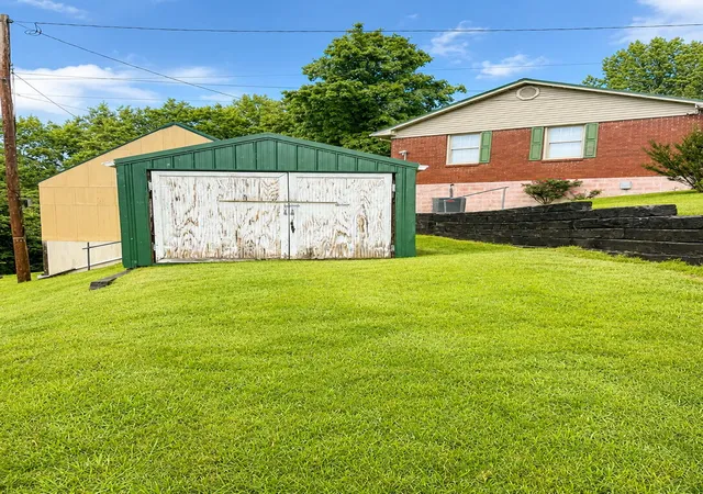 Homes for sale in Stearns, KY | 88 Trent Rd, Stearns, KY 42647 | MLS# 26017733