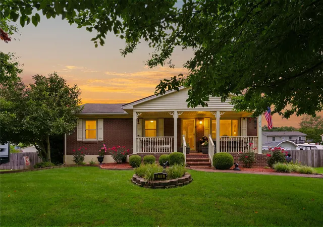 Homes for sale in Winchester, KY | 216 Robyn Dr, Winchester, KY 40391 | MLS# 26018026