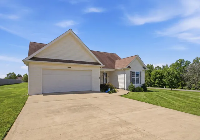 Photo 2 of Single family home for sale at 273 Ridgefield Dr, Liberty, KY 42539 | MLS# 26017934 | Listing updated on 2026-09-08