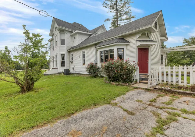4th image of 125 Main St, Cadiz, KY 42211 | MLS# 26017958