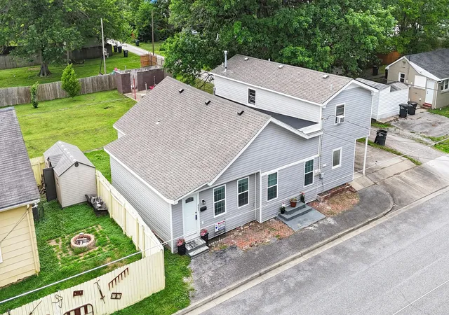 5th image of 407 N 19Th St #403 & 407, Paducah, KY 42001 | MLS# 26017729
