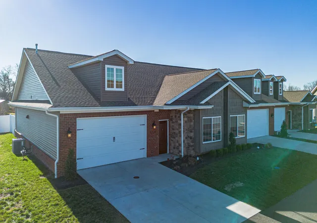 1st image of 3226 Mallard Cir, Paducah, KY 42001 | MLS# 26017819