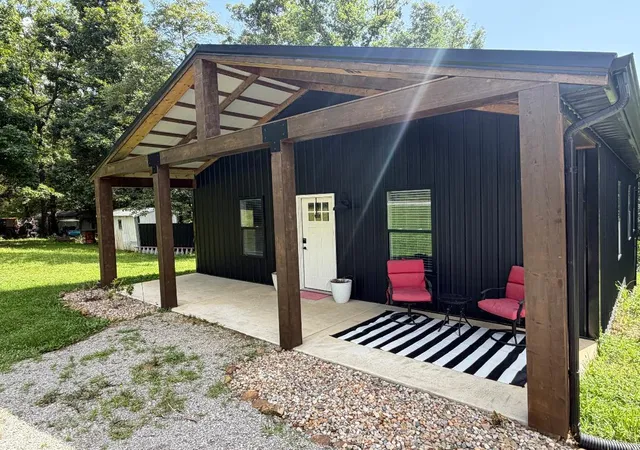 Homes for sale in Falls Of Rough, KY | 415 415 Indian Ridge Rd Rd, Falls Of Rough, KY 40119 | MLS# 26017660