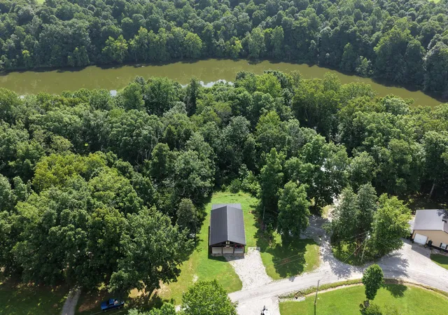 Homes for sale in Falls Of Rough, KY | 415 415 Indian Ridge Rd Rd, Falls Of Rough, KY 40119 | MLS# 26017660