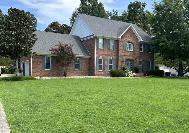 Homes for sale in Benton, KY | 124 Kyabram Dr, Benton, KY 42025 | MLS# 26017910