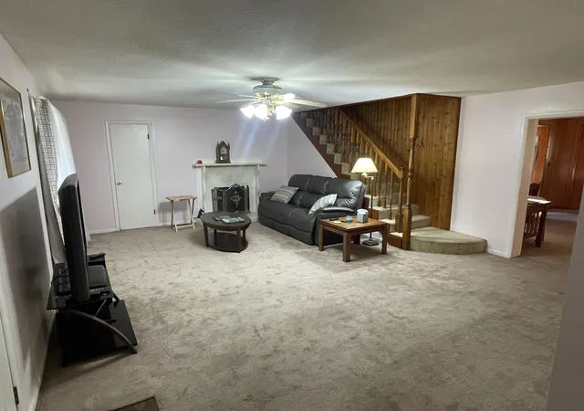 2nd image of 114 State Route 58 E, Clinton, KY 42031 | MLS# 26017672