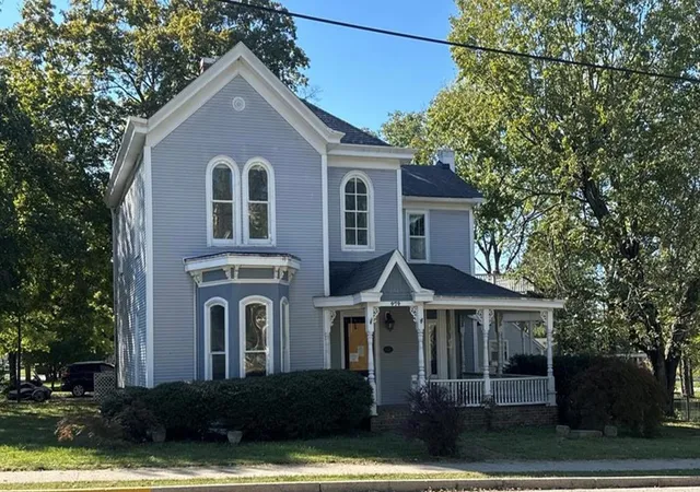 Homes for sale in Russellville, KY | 474 S Main St, Russellville, KY 42276 | MLS# 26017683