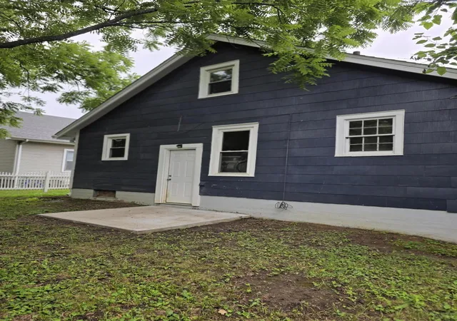 Homes for sale in Murray, KY | 501 S 6th St, Murray, KY 42071 | MLS# 26017682