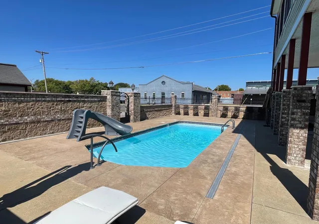 3rd image of 333 N 9Th St, Paducah, KY 42001 | MLS# 26017855