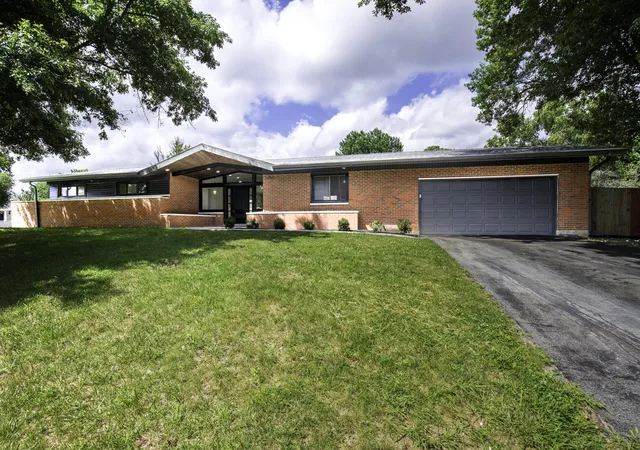 4th image of 3273 Saxon Dr, Lexington, KY 40503 | MLS# 26017961