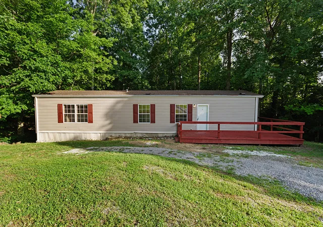 Photo 1 of Sale Pending at 774 E Us Hwy 62, Eddyville, KY 42038 | MLS# 26022729 | Listing updated on 2026-09-03