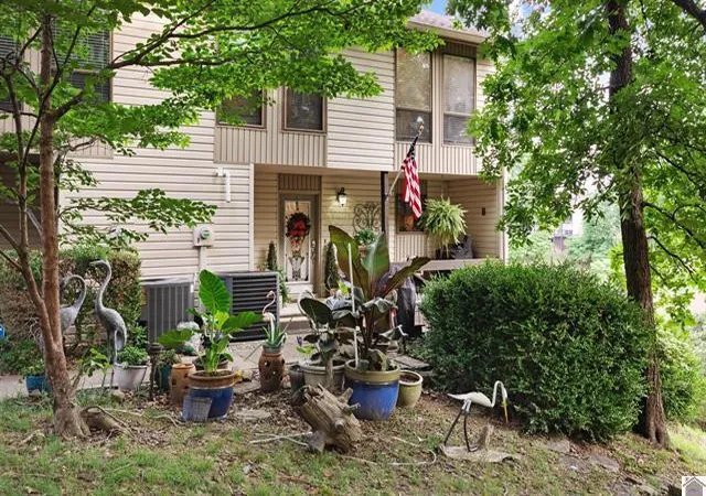 Photo 2 of Condo for sale at 328 Champion Hills Rd #17B, Kuttawa, KY 42055 | MLS# 26019404 | Listing updated on 2026-08-24
