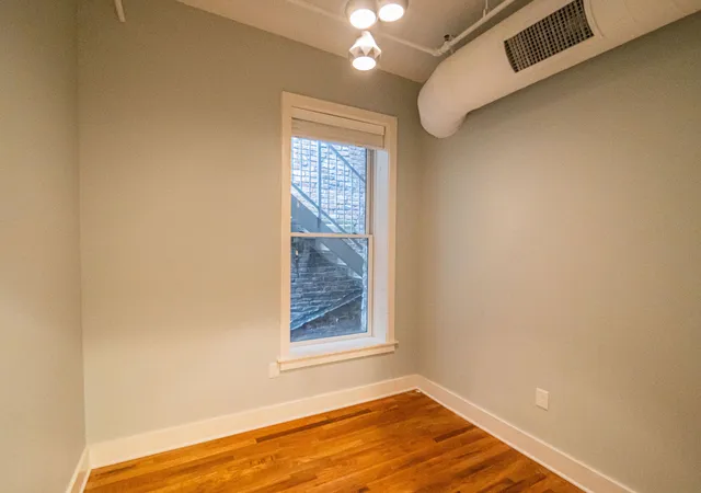 23rd image of 104 S 3rd St #Unit 3, Paducah, KY 42001 | MLS# 26017739