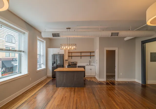 4th image of 104 S 3Rd St #Unit 3, Paducah, KY 42001 | MLS# 26017739