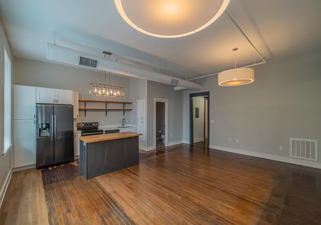 5th image of 104 S 3Rd St #Unit 3, Paducah, KY 42001 | MLS# 26017739