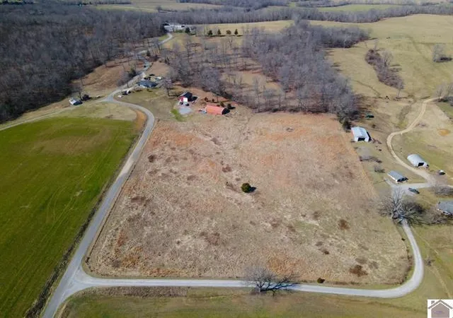 Homes for sale in Princeton, KY | 1187 Ray Rd, Princeton, KY 42445 | MLS# 26017844