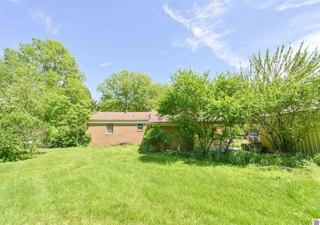 Homes for sale in Mayfield, KY | 2325 State Route 564, Mayfield, KY 42066 | MLS# 26017882
