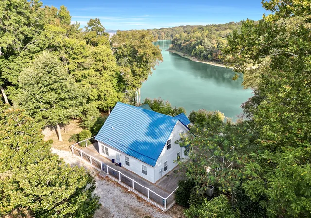 2nd image of 208 Goose Creek Dr, Cadiz, KY 42211 | MLS# 26017765