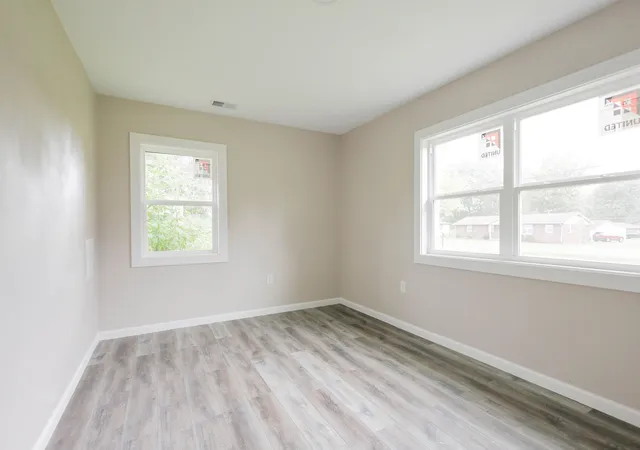 Photo 4 of Single family home for sale at 2010 Husband Rd, Paducah, KY 42003 | MLS# 26017880 | Listing updated on 2026-08-03