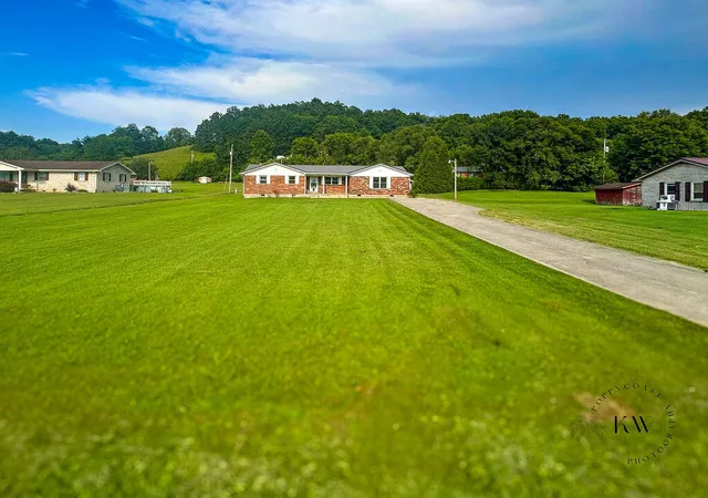 Photo 2 of Single family home for sale at 4621 Liberty Rd, West Liberty, KY 41472 | MLS# 26018413 | Listing updated on 2026-07-15