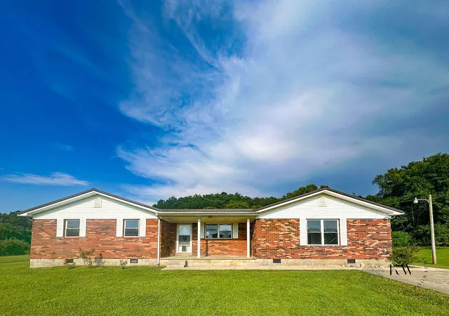 Photo 3 of Single family home for sale at 4621 Liberty Rd, West Liberty, KY 41472 | MLS# 26018413 | Listing updated on 2026-07-15