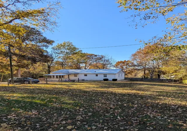 Homes for sale in Princeton, KY | 11774 Hopkinsville Rd, Princeton, KY 42445 | MLS# 26017825