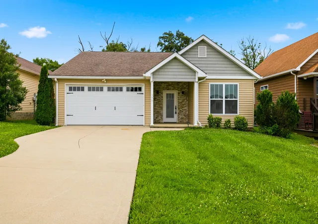 Photo 1 of Single family home for sale at 370 Persimmon Way, Harrodsburg, KY 40330 | MLS# 26018243 | Listing updated on 2026-09-14