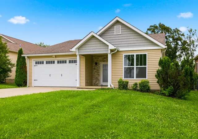 Photo 2 of Single family home for sale at 370 Persimmon Way, Harrodsburg, KY 40330 | MLS# 26018243 | Listing updated on 2026-09-14